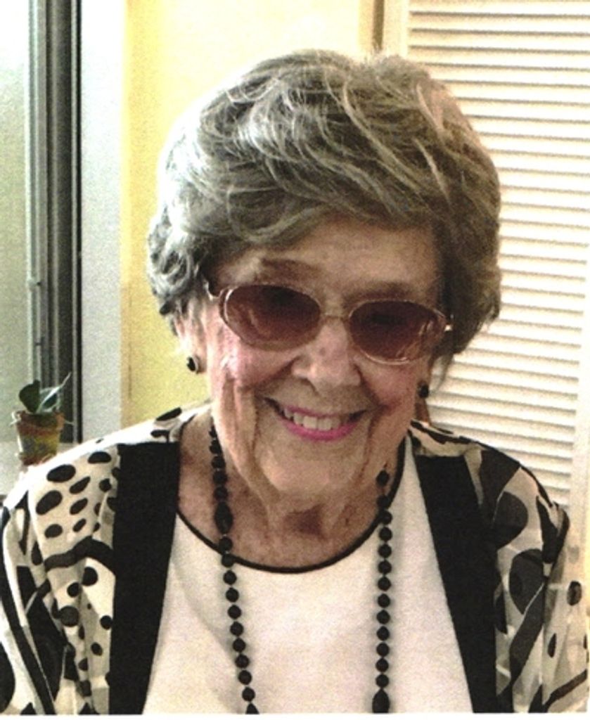 Nancy Int-Hout Profile Photo