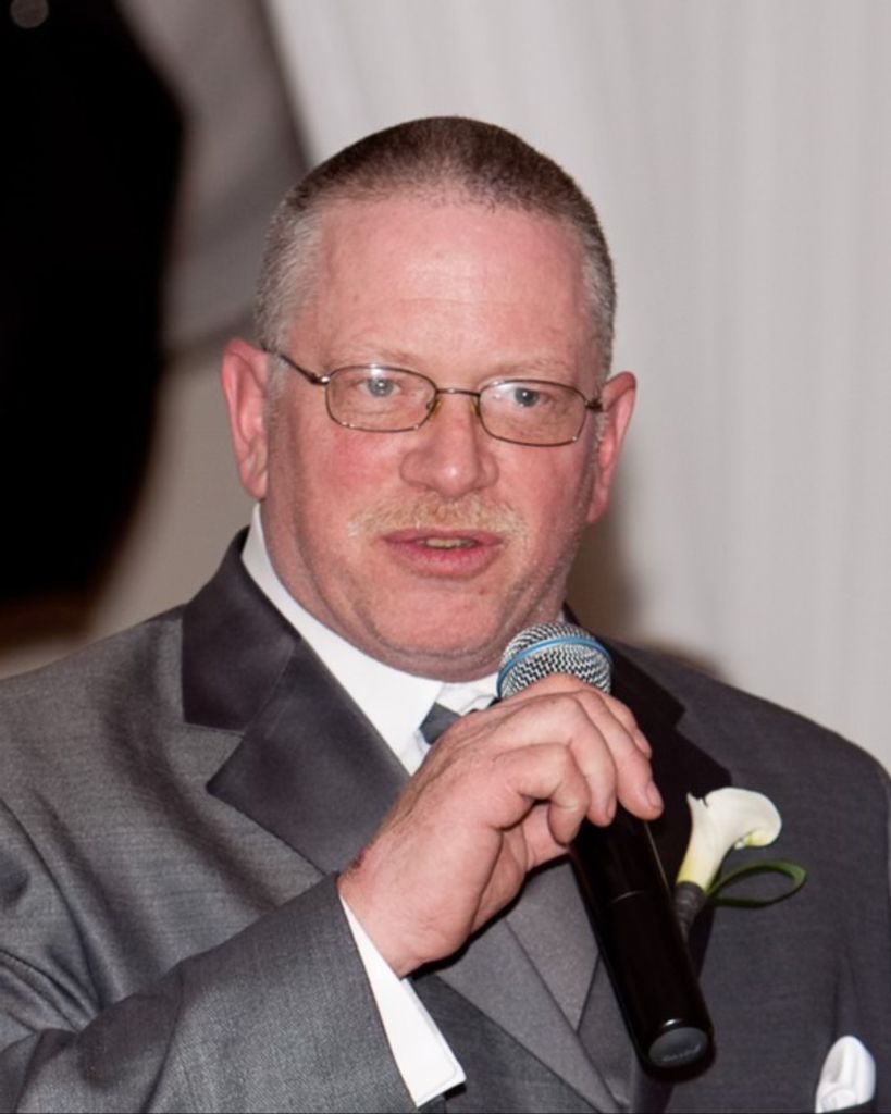 Frederick Leo "Fred" Mahoney Jr.