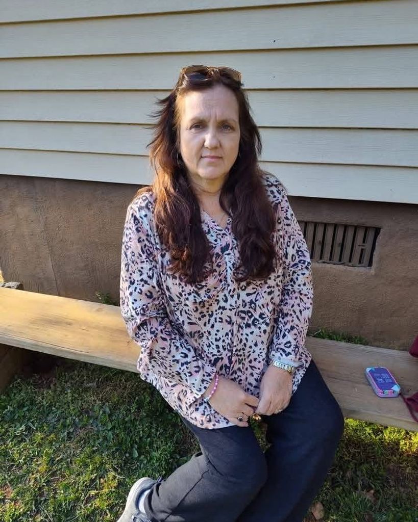 Angela Carol Moore Profile Photo