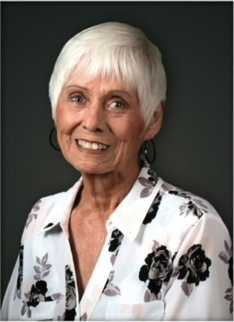 C. Leticia Frietze Profile Photo