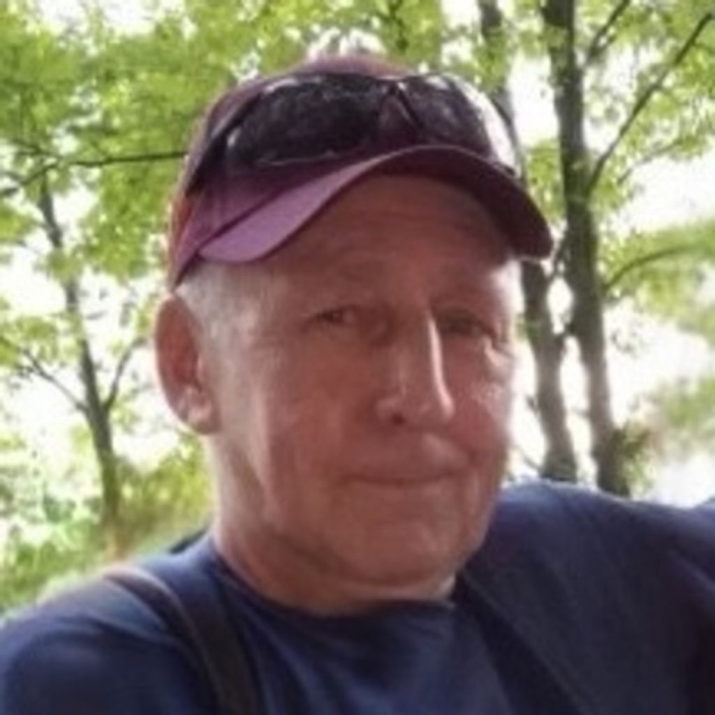 Stanley Russell Martin Profile Photo