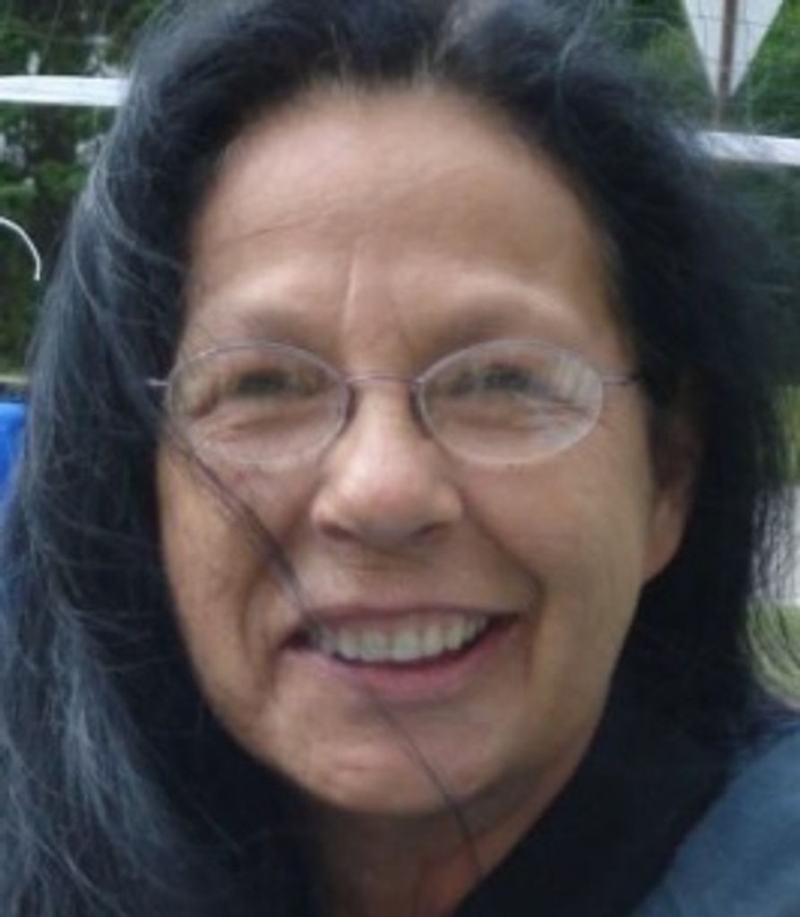 Christine Moore Profile Photo