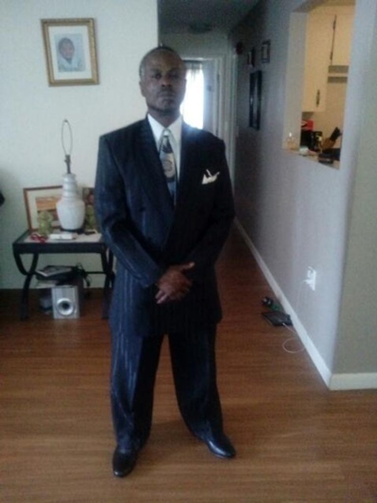 Mr. Victor Elliott Profile Photo