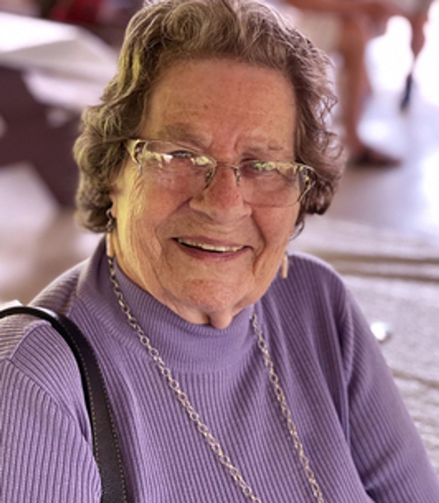 Agnes Curry Profile Photo