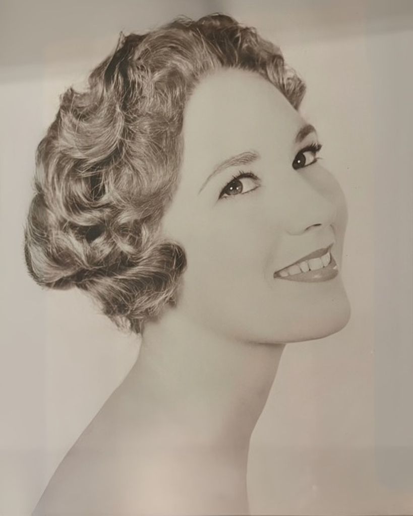 MOYA CARMELLA CONNELL- McDOWELL Profile Photo