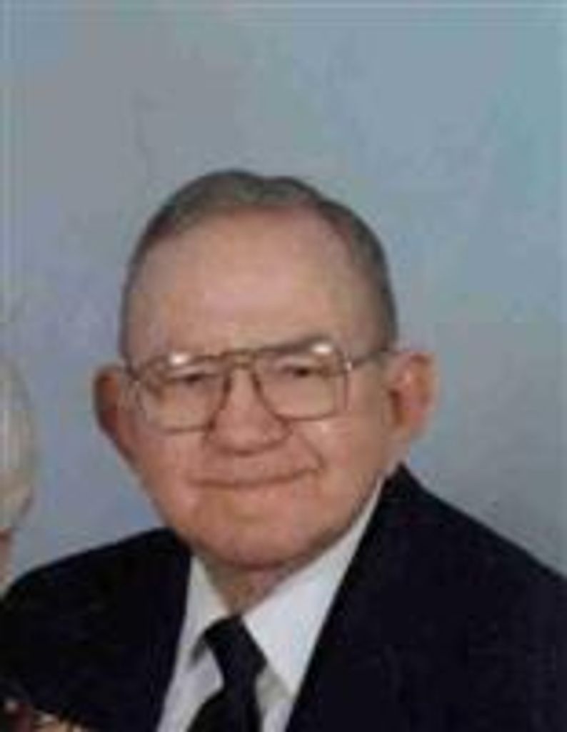 Loren Ralph Holmes