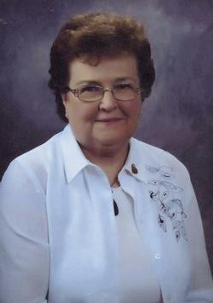 Helen Hummel Profile Photo