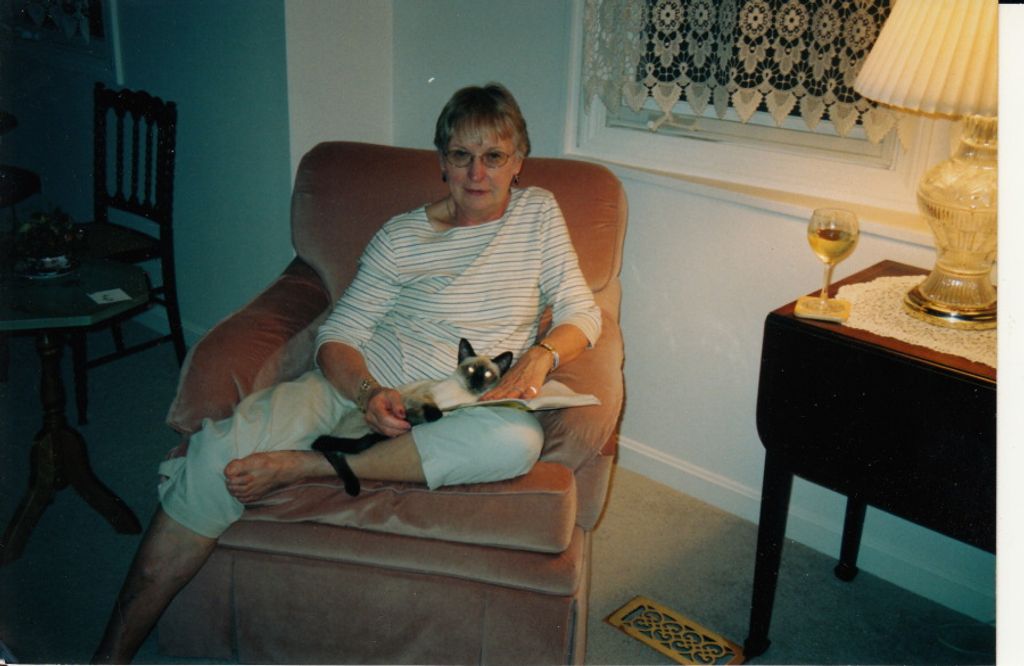 Barbara J. (Jason)  Hunter