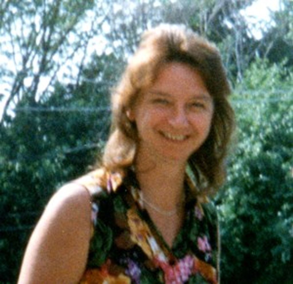 Carolyn Sue Golden
