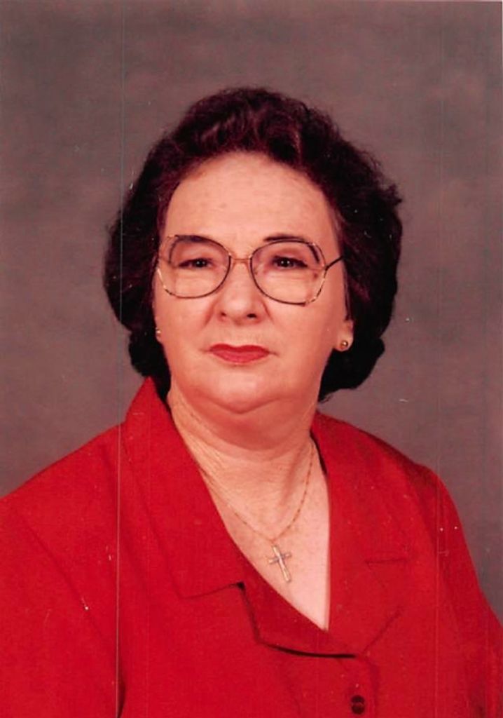 Alice Desselles Profile Photo