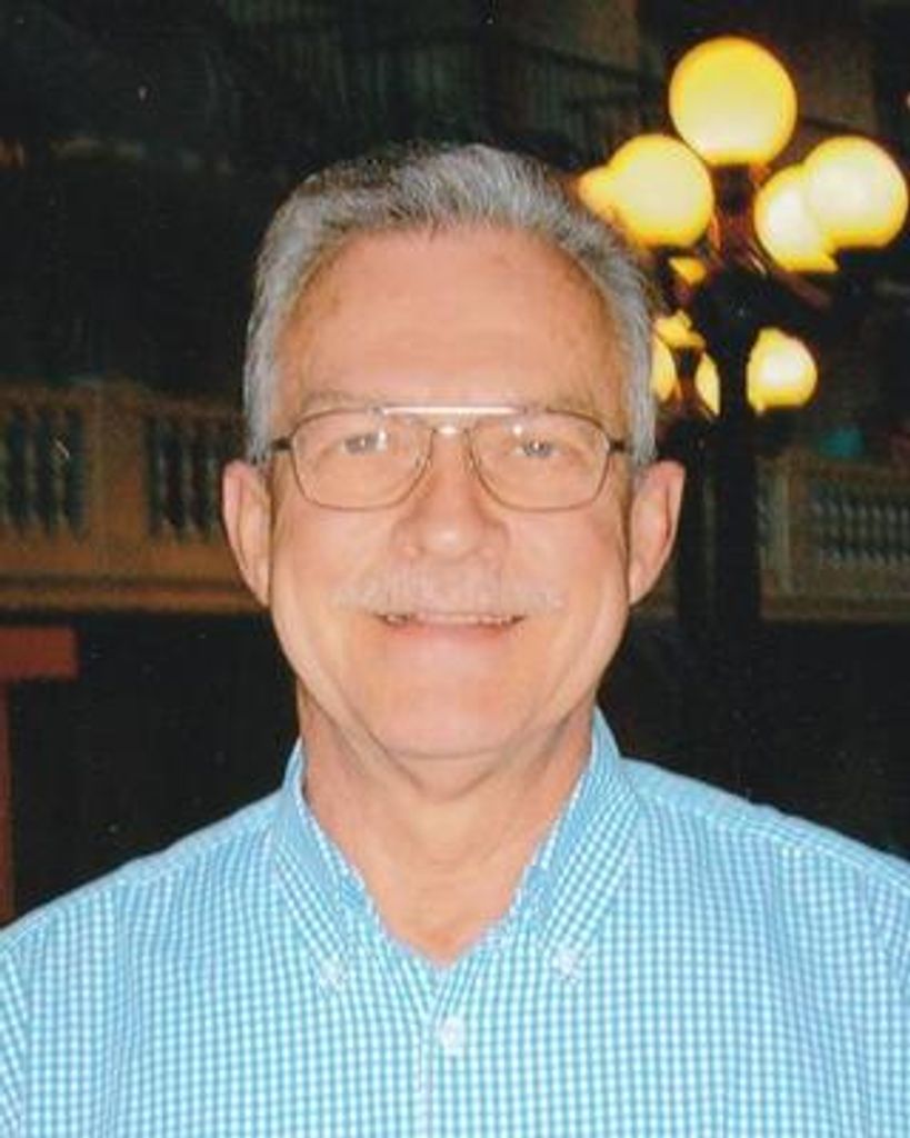 Larry Michael 'Mike' Board Profile Photo