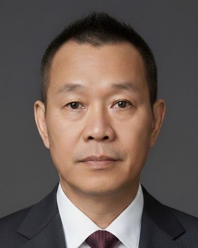 Hong Van's obituary image