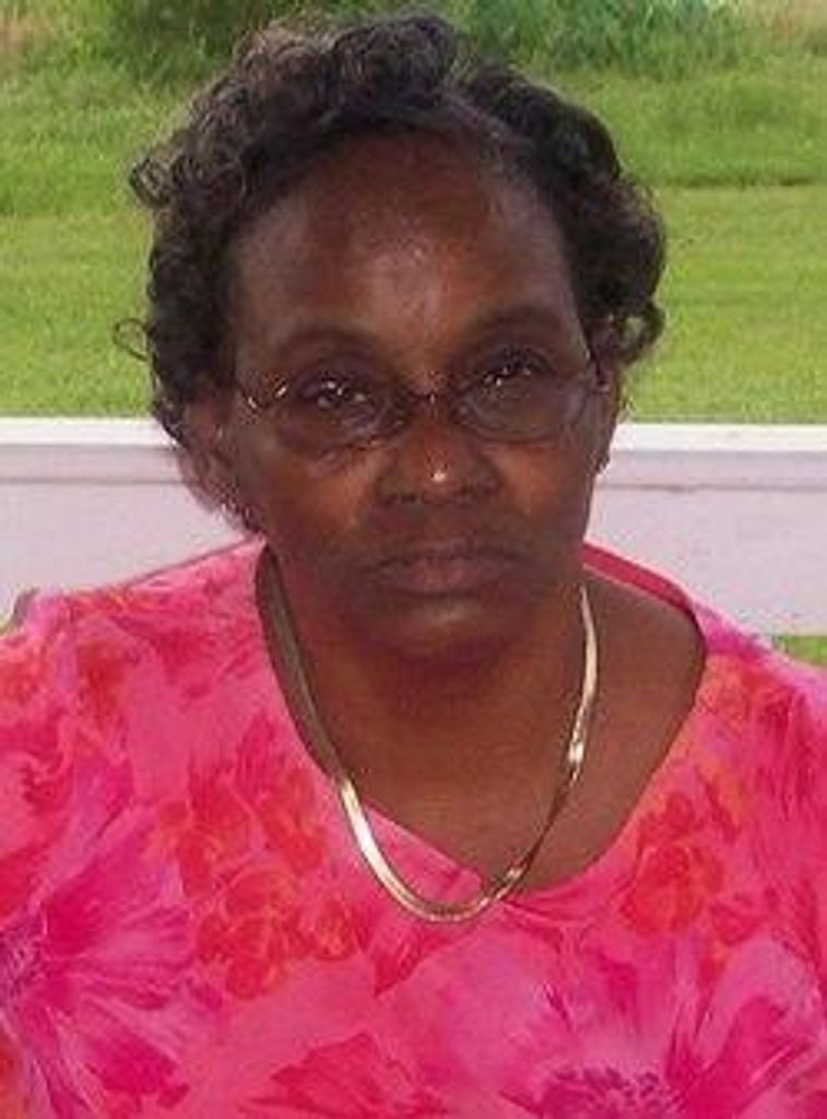 Earnestine Robinson Odom