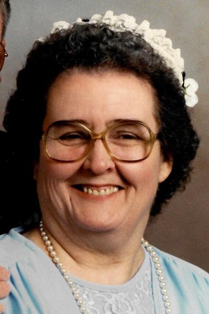 Virginia Lowe Thomas Profile Photo