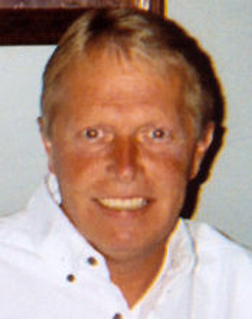Edward J. Bellwood Profile Photo