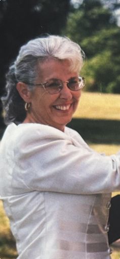 Sandra Leona Eakin