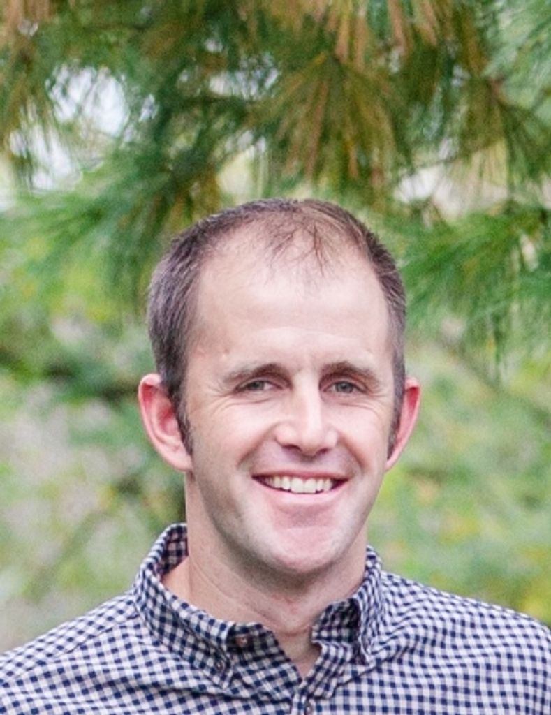 Clinton Devon Martin Profile Photo