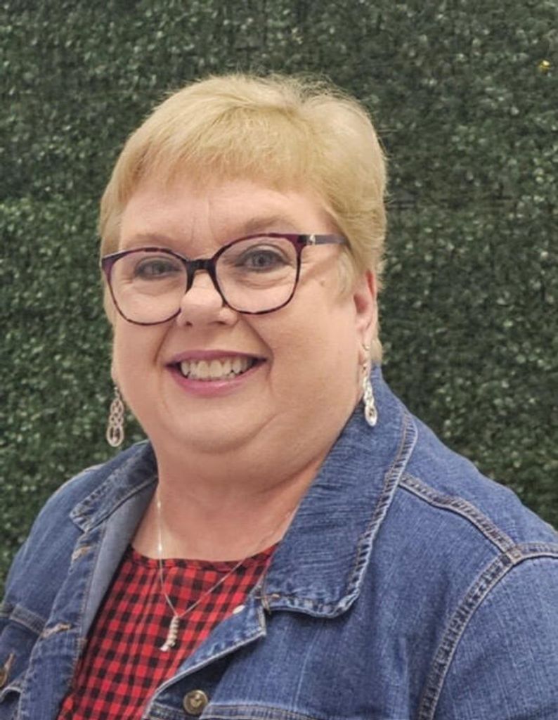 Jan Watson (Watson)  Moore