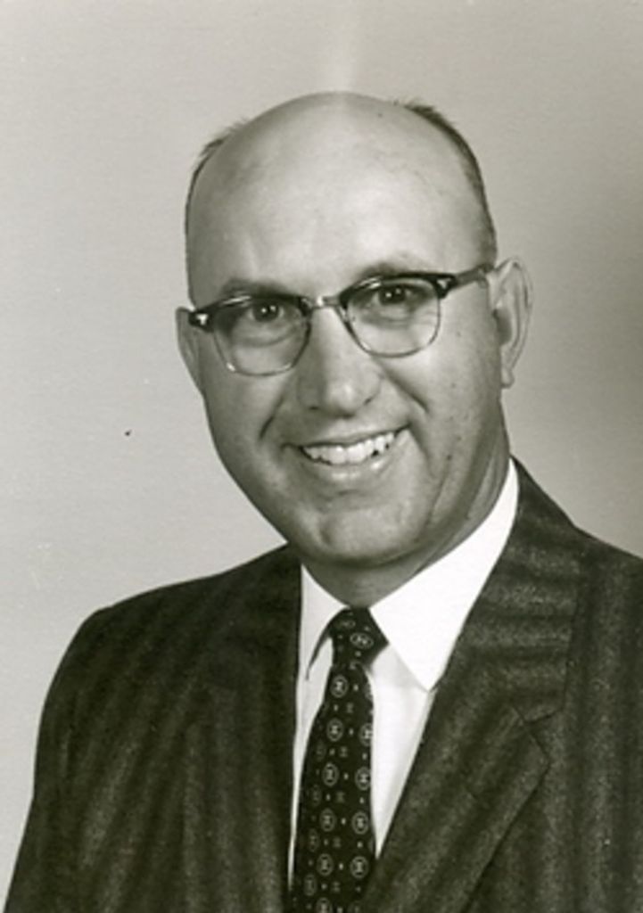 Sebert L. Sisson