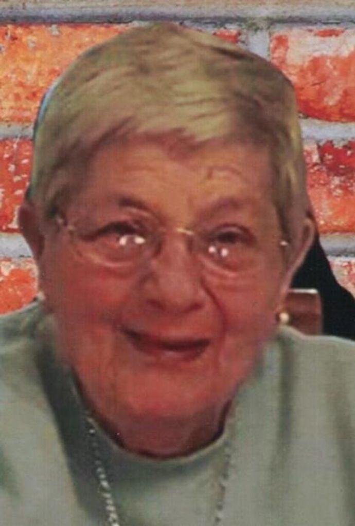 Esther J. (Colombo)  Mclucas Profile Photo