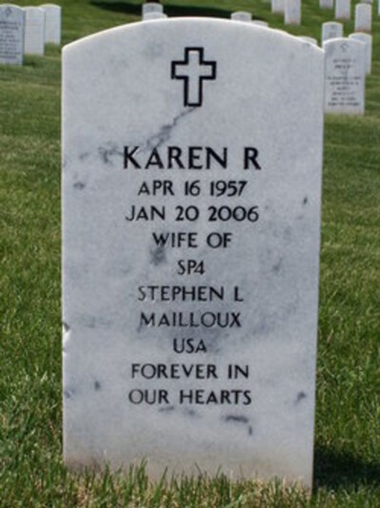 Karen Renee' Mailloux