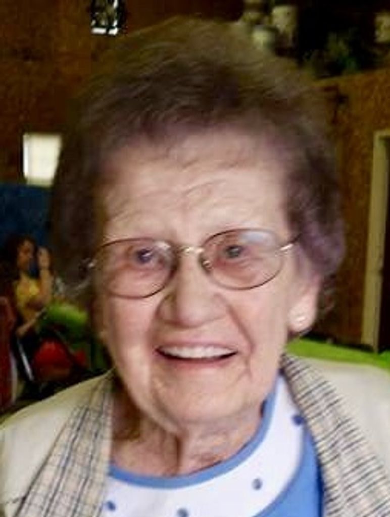 Frieda E. (Hartwig)  Hammons