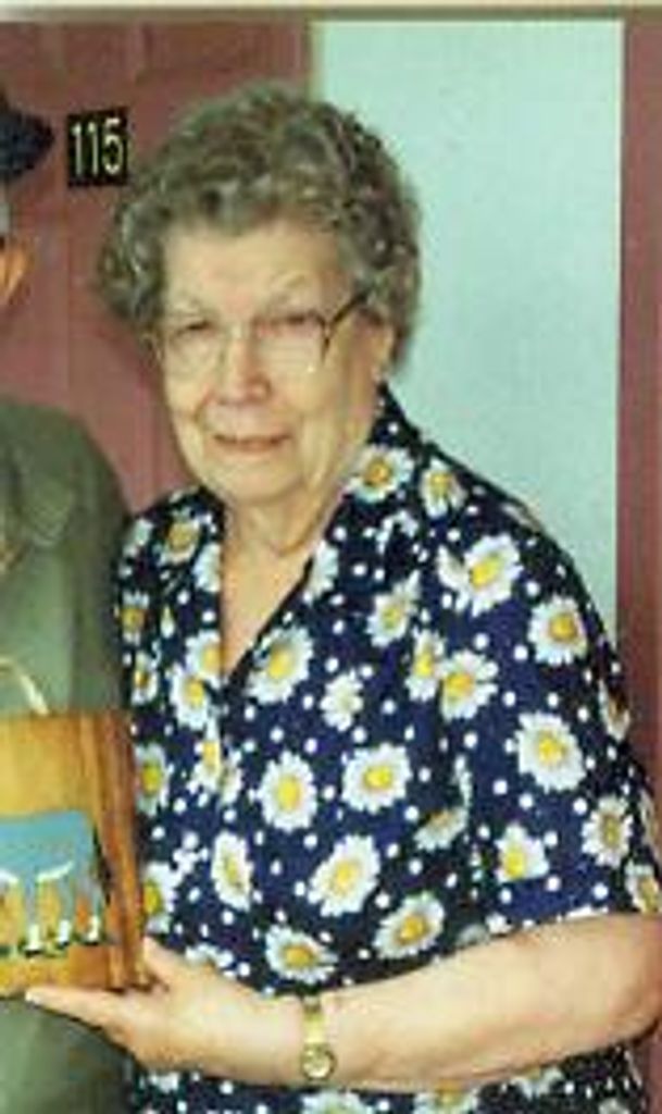 Gladys (Hill)  Lottridge
