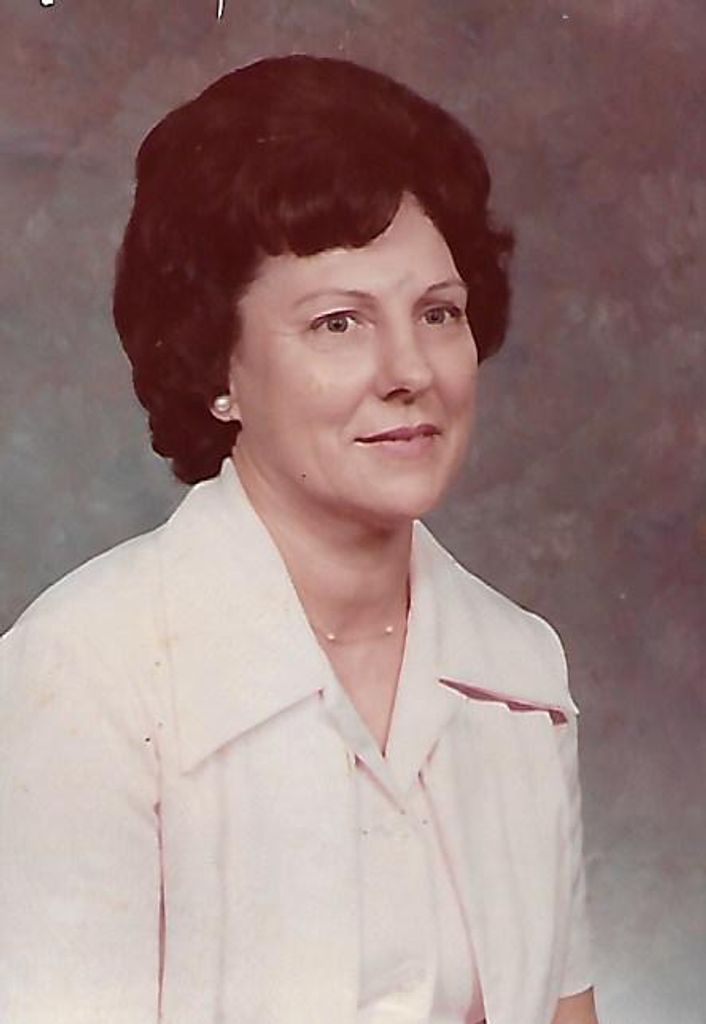 Estelle Mattie Walker