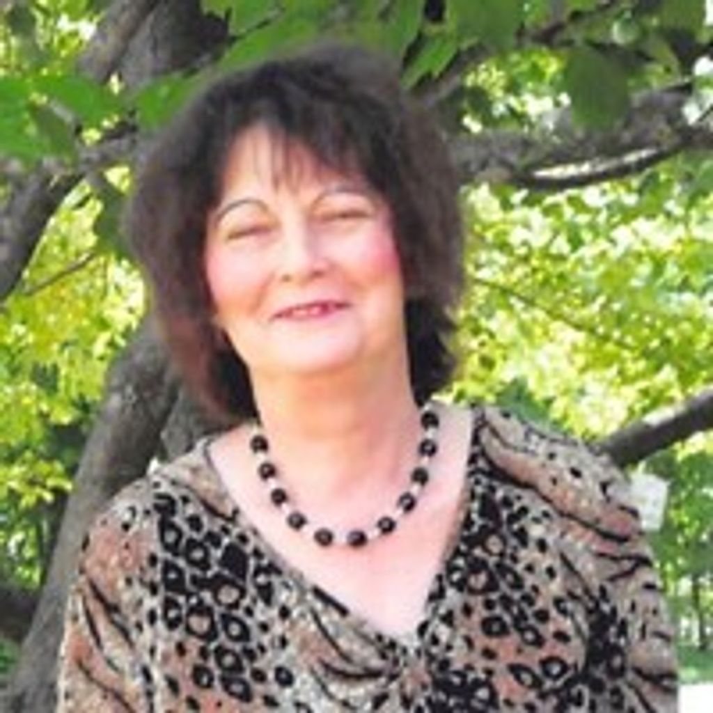 Linda Landrum Glass Profile Photo