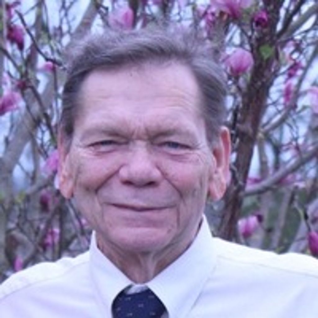 Thomas Vest Lewis Profile Photo