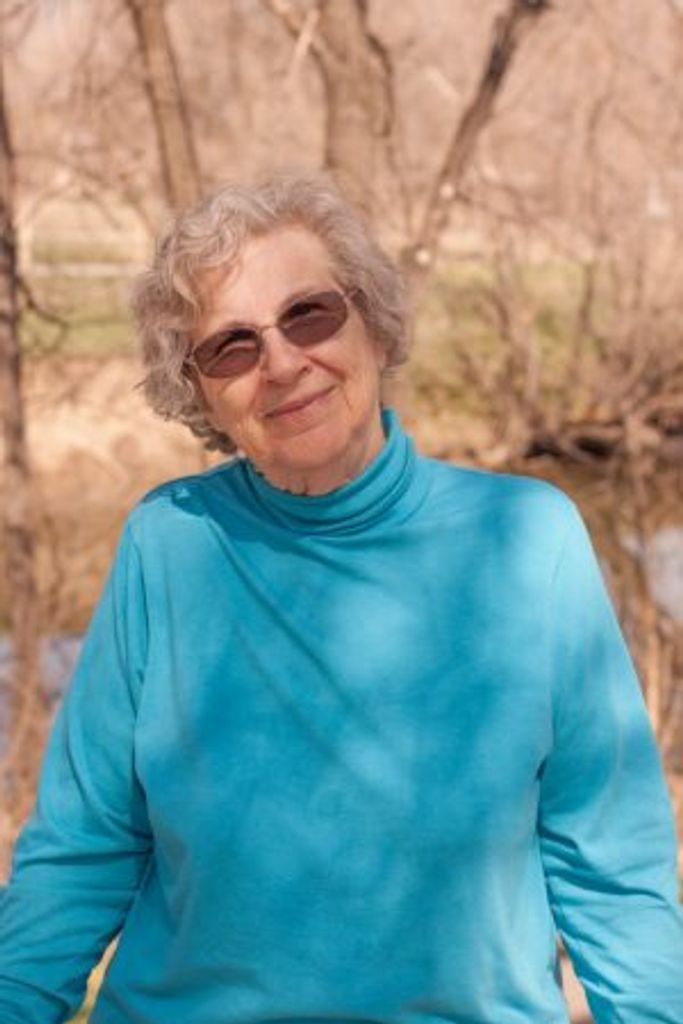 Darlene Desomer