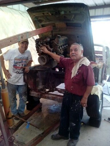Juan Hernandez photo gallery thumbnail 112 of 129