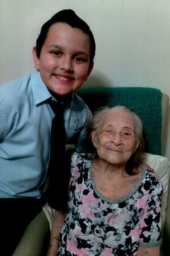 Isabel O. Gonzalez photo gallery thumbnail 34 of 49