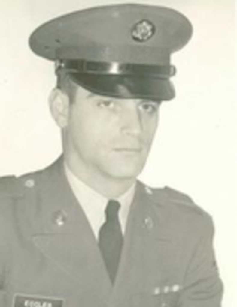 Robert William Eccles, Jr.