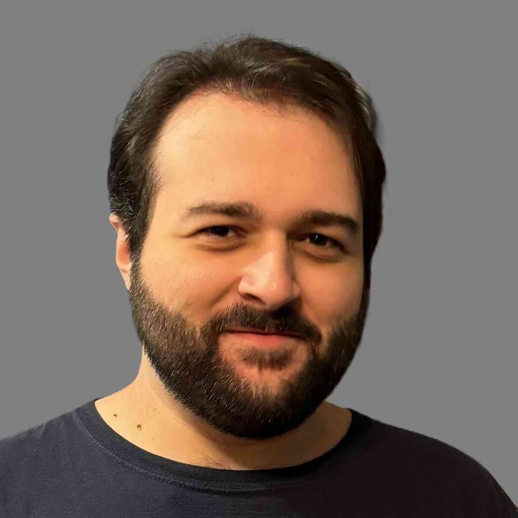 Riley Alexander Simmons Profile Photo