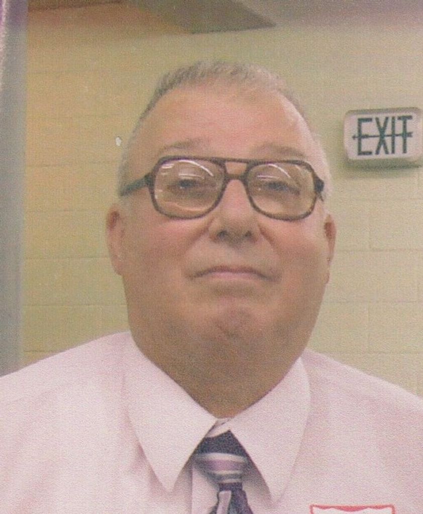 Ralph Eugene Schnegg Profile Photo
