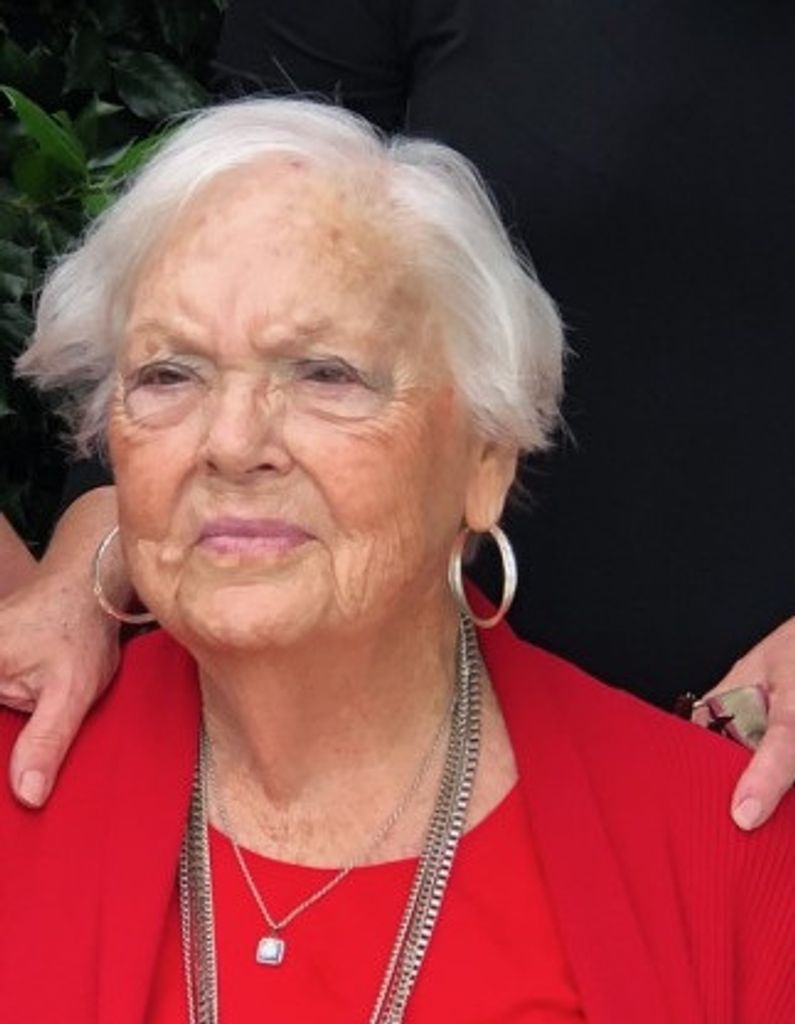 Phoebe (Herring)  Sandy