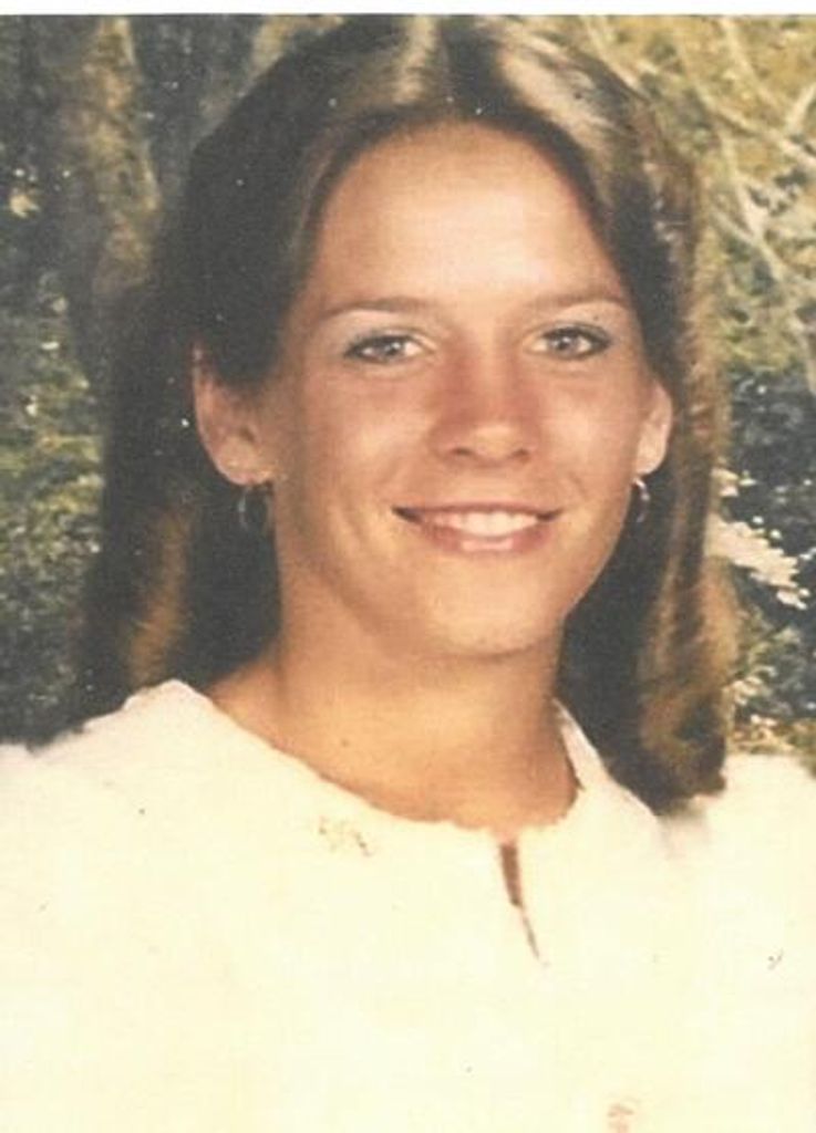 Deborah Lynne Roberge