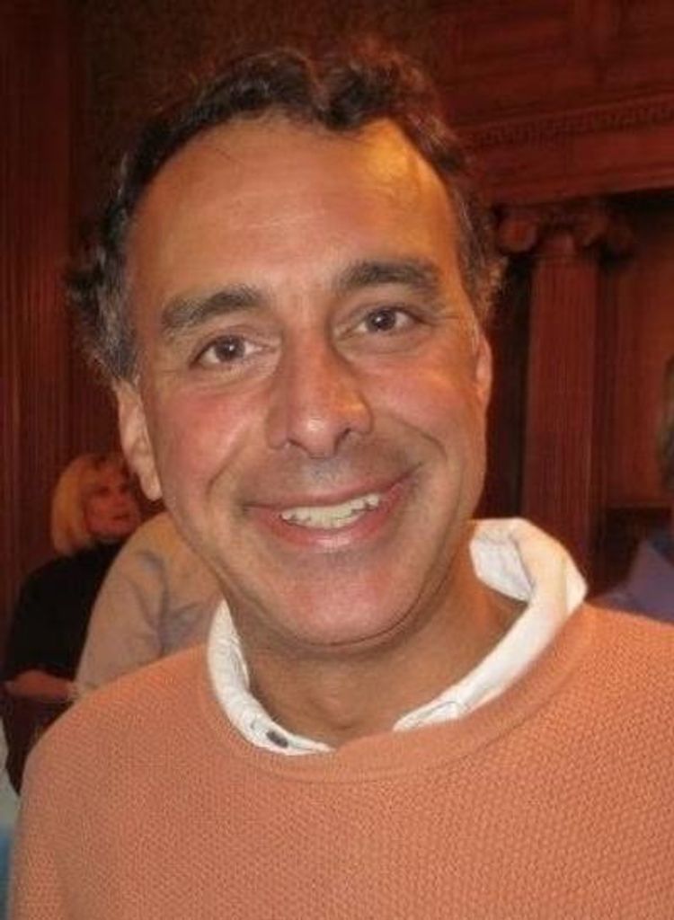 Maximillian Hernandez, Sr. Profile Photo