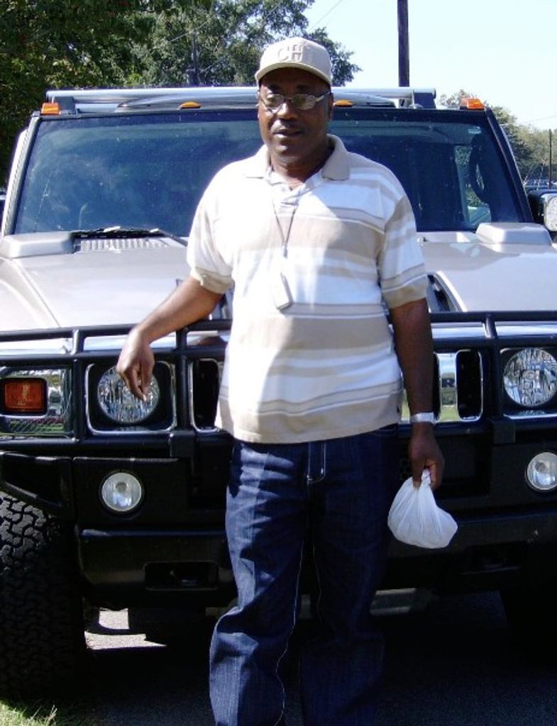 Mr. Robert Davenport, Sr.