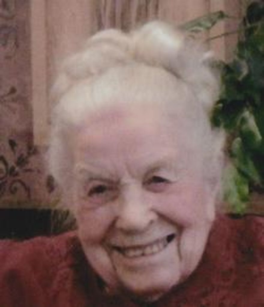 Tessie Lagge Profile Photo