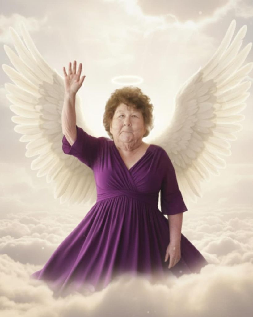 Karen "KK" Norton