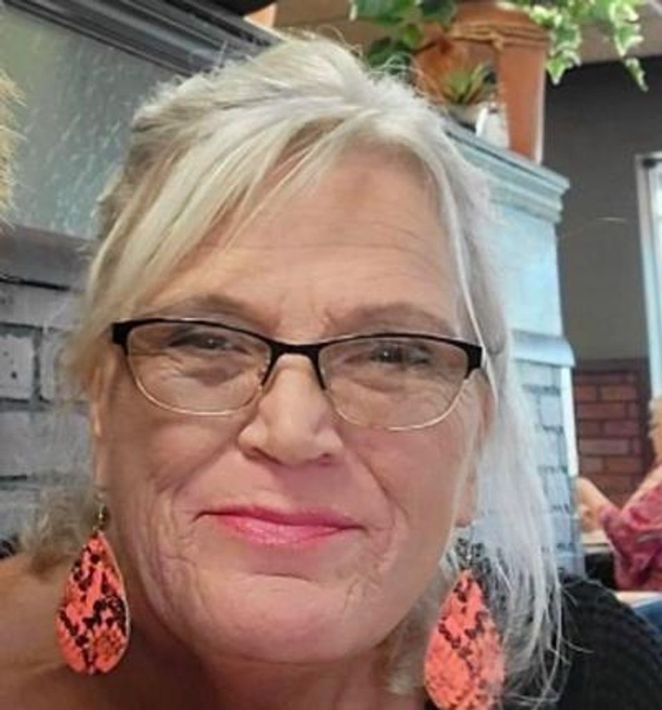 Carol June Hicks Profile Photo