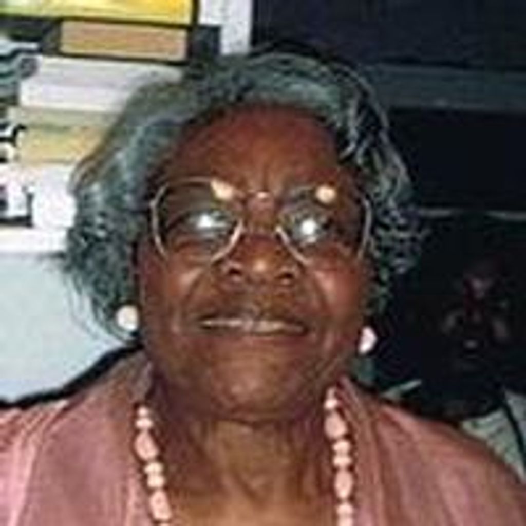 Della Suggs