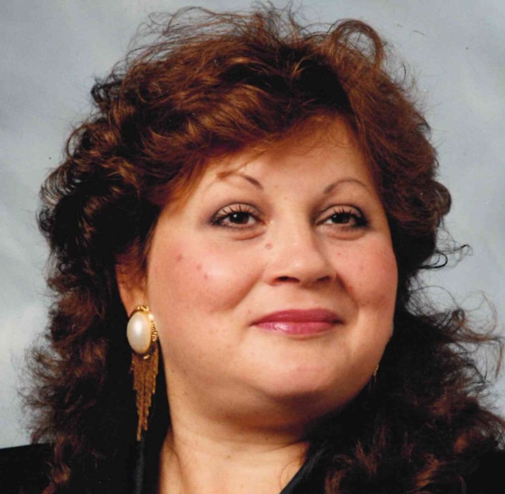 Carmelia R. (Demelo)  Medeiros Profile Photo