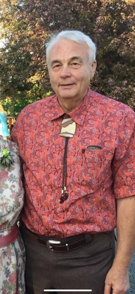 Frederick "Fred" William Mills