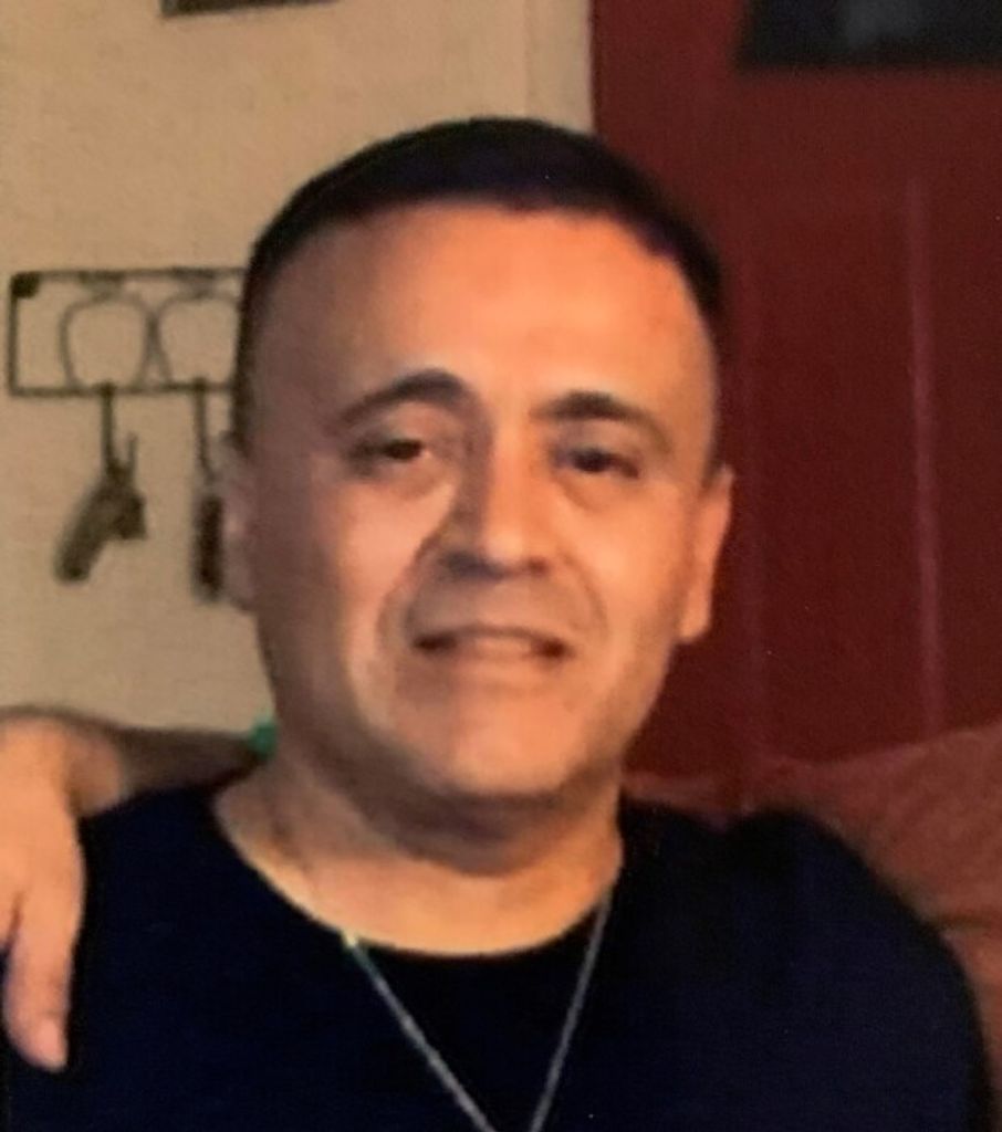 Reynaldo "Rey" Deleon