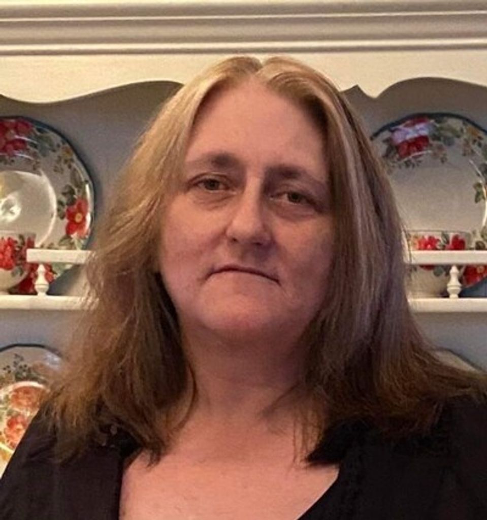 Mary E. Larson Profile Photo