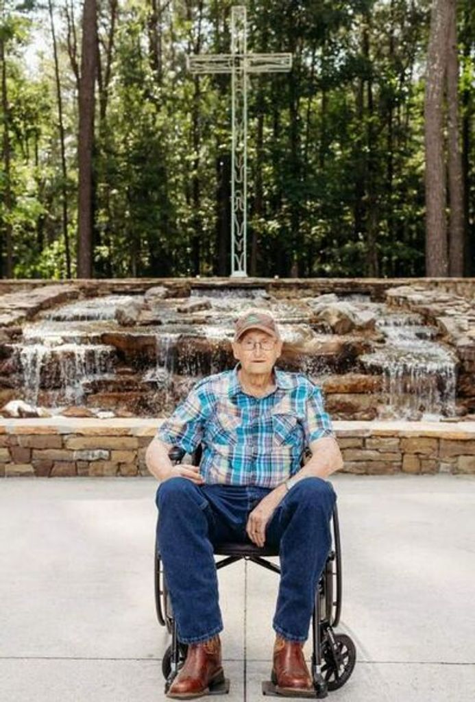 Elmer Wendell Ellzey Profile Photo