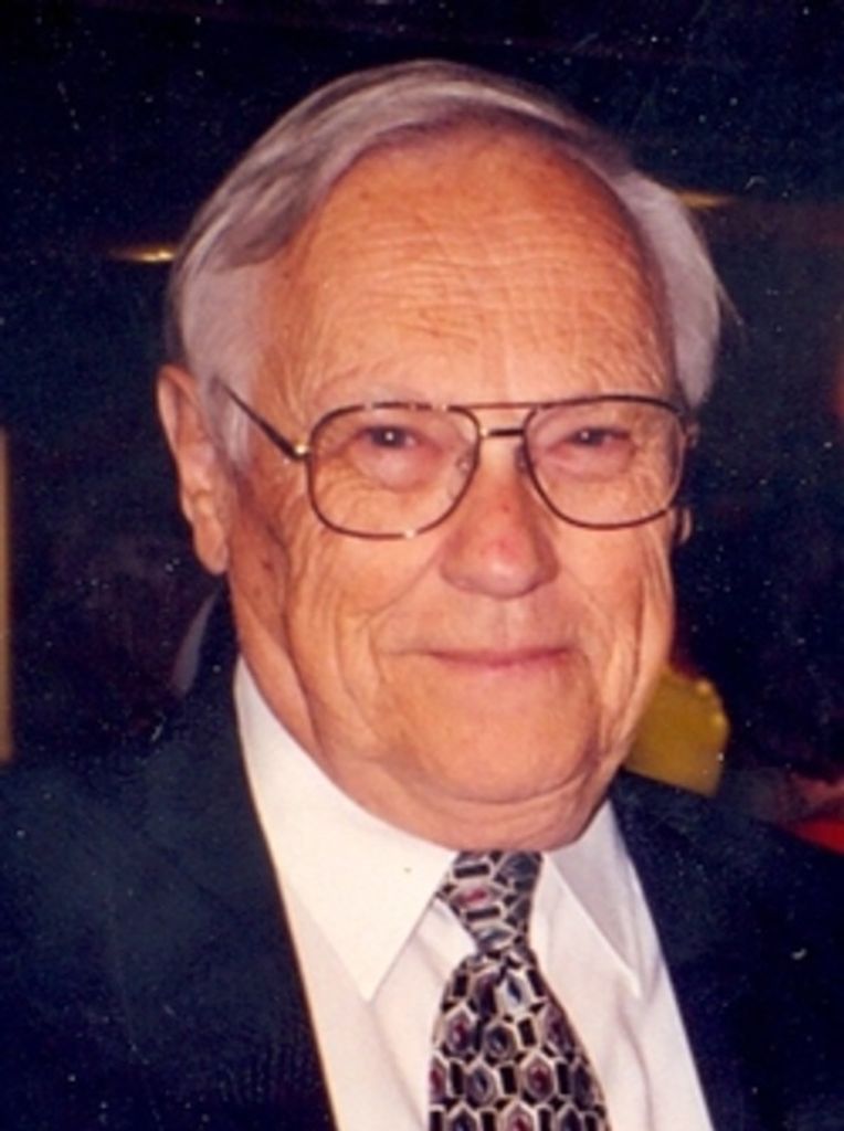 Lloyd J. Grieser Profile Photo